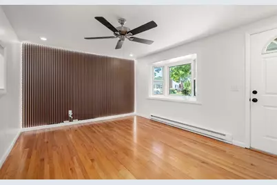 188 Moss Rd, Springfield, MA 01119 - Photo 7