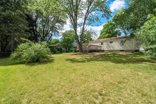 188 Moss Rd, Springfield, MA 01119 - Photo 27