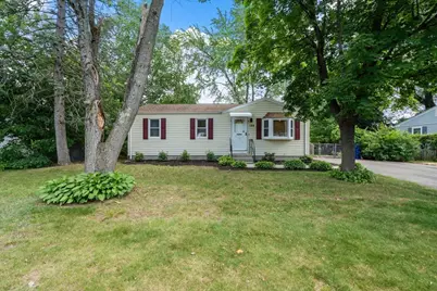 188 Moss Rd, Springfield, MA 01119 - Photo 3