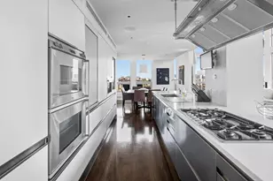 360 Newbury St, Boston, MA 02115 - Photo 11