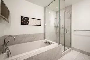 360 Newbury St, Boston, MA 02115 - Photo 23