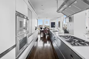 360 Newbury St, Boston, MA 02115 - Photo 11
