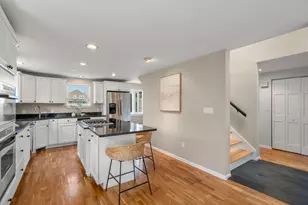 16 Schooner Ln, Quincy, MA 02171 - Photo 9