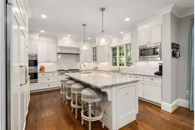 59 Cleveland Road, Wellesley, MA 02481 - Photo 3