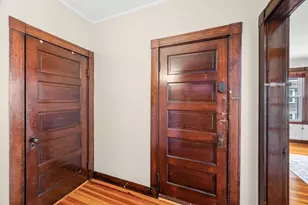 54 Pearl St, Cambridge, MA 02139 - Photo 7