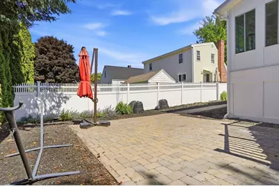 100 Westland Ave, Newton, MA 02465 - Photo 7