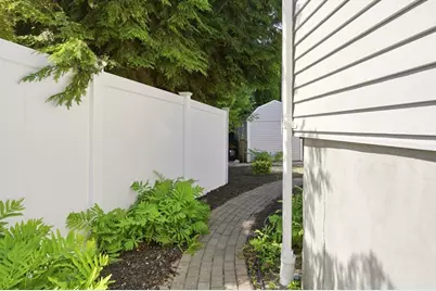 100 Westland Ave, Newton, MA 02465 - Photo 3