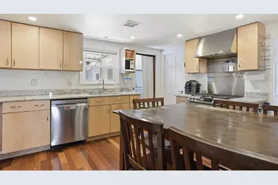 100 Westland Ave, Newton, MA 02465 - Photo 13