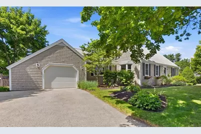 4 Everett Dr, Newburyport, MA 01950 - Photo 3