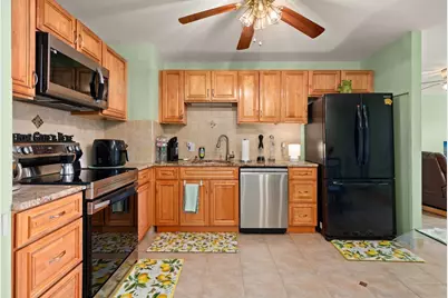 474 Revere Beach Blvd #404, Revere, MA 02151 - Photo 5