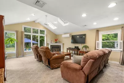 11 Sunset Dr, Easton, MA 02334 - Photo 15