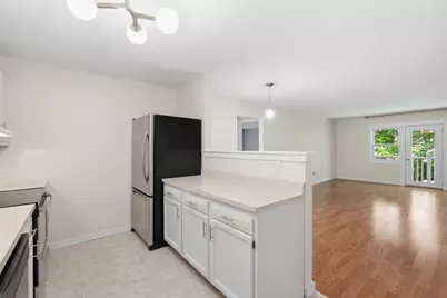 44 Evergreen Rd #302, Northampton, MA 01053 - Photo 11