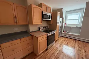 318 Tappan St, Brookline, MA 02445 - Photo 5