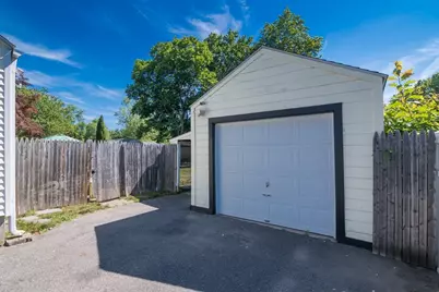 73 Catalpa Ter, Springfield, MA 01119 - Photo 13