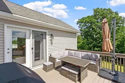 90 Joel Scott Dr, Holden, MA 01520 - Photo 9