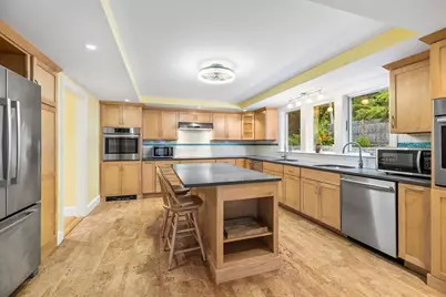 112 Newton Ave N, Worcester, MA 01609 - Photo 5