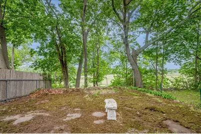 108 Palmer St, Quincy, MA 02169 - Photo 3