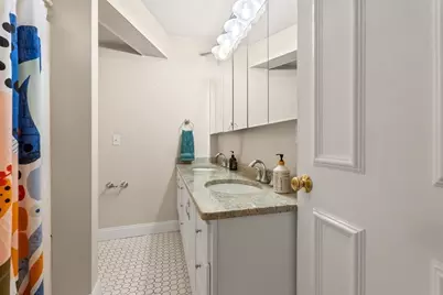 16 Garrison Rd #8, Brookline, MA 02445 - Photo 15