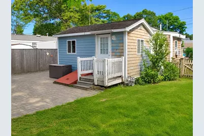 9 Medina Dr, Wareham, MA 02571 - Photo 3