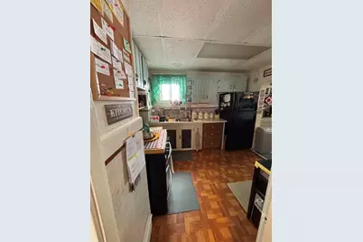 148 Hamlet St, Fall River, MA 02724 - Photo 11