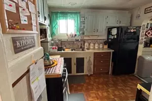 148 Hamlet St, Fall River, MA 02724 - Photo 11