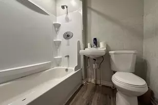38 Bonner St, Chicopee, MA 01013 - Photo 11