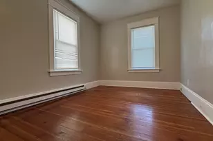 38 Bonner St, Chicopee, MA 01013 - Photo 7