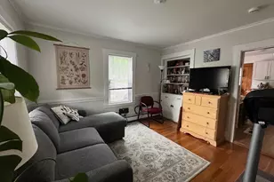 27 Mt Vernon St, Reading, MA 01867 - Photo 3