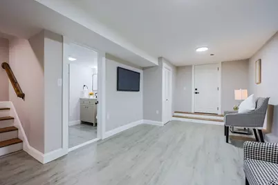11 Watson St #1, Somerville, MA 02144 - Photo 13