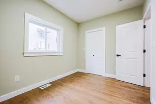 11 Watson St, Somerville, MA 02144 - Photo 15