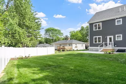 60 Neillian Street, Bedford, MA 01730 - Photo 37