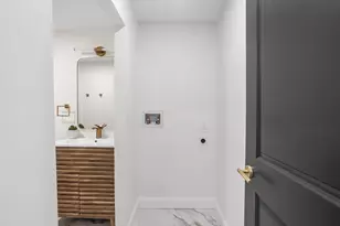 149 Derby St, Salem, MA 01970 - Photo 19