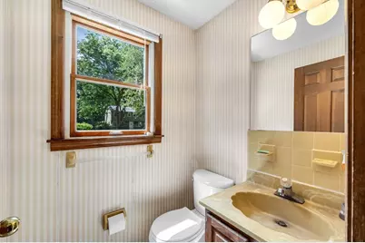 52 Wellesley Dr, Longmeadow, MA 01106 - Photo 17