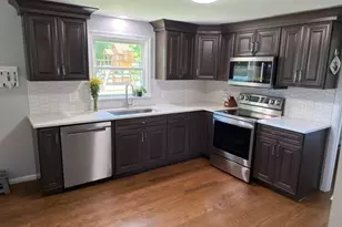 91 Pleasant St, Northborough, MA 01532 - Photo 11