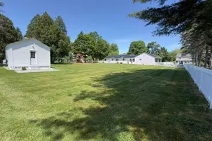 91 Pleasant St, Northborough, MA 01532 - Photo 5