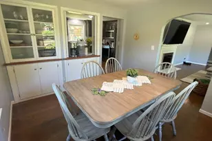 91 Pleasant St, Northborough, MA 01532 - Photo 15