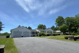 91 Pleasant St, Northborough, MA 01532 - Photo 3