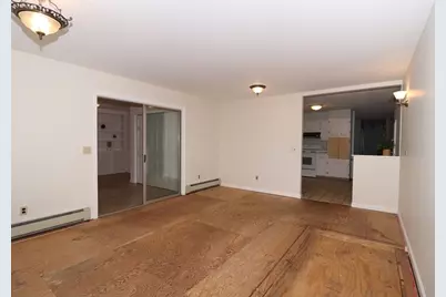 30 Gill Ct, Northbridge, MA 01588 - Photo 7