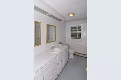 30 Gill Ct, Northbridge, MA 01588 - Photo 21
