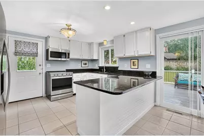157 Meadow Rd, Longmeadow, MA 01106 - Photo 5
