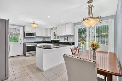 157 Meadow Rd, Longmeadow, MA 01106 - Photo 3