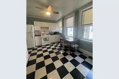 30 Chiswick Rd #2, Boston, MA 02135 - Photo 9