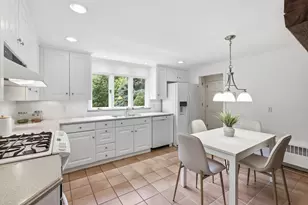 203 E Riding Dr, Carlisle, MA 01741 - Photo 7