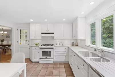 203 E Riding Drive, Carlisle, MA 01741 - Photo 3