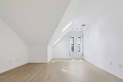 72 Ashland St #408, Malden, MA 02148 - Photo 5