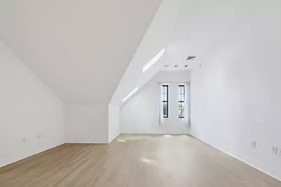 72 Ashland St #408, Malden, MA 02148 - Photo 5