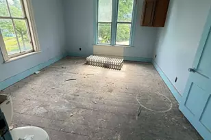 27 Daniels Ave, Pittsfield, MA 01201 - Photo 19