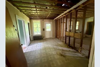 27 Daniels Ave, Pittsfield, MA 01201 - Photo 13