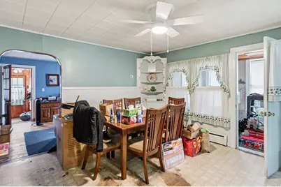 71 Worthington St, Chicopee, MA 01020 - Photo 11