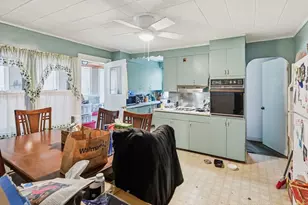 71 Worthington St, Chicopee, MA 01020 - Photo 9